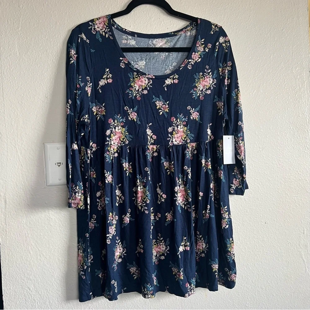Aglow Maternity Blouse - Picture 1 of 3